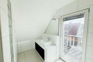 Helle und großzügige 3,5-Zimmer Maisonettewohnung mit EBK und Balkon! – 70327 Untertürkheim (Ortsteil), Stuttgart – Vorschaubild 15