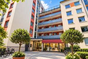 Helle 3-Zimmer-Wohnung mit Einbauküche, Loggia und TG in München-Schwabing – 80804 Münchner Freiheit, München – Vorschaubild 6