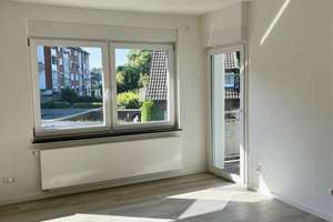 schicke und moderne 3 Zimmerwohnung mit Balkon in Nettetal-Lobberich – Die vollständige Adresse der Immobilie erhältst du vom Anbieter., 41334 Nettetal – Vorschaubild 3