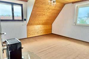 Charmante Doppelhaushälfte in Ulm-Einsingen – viel Platz für Familien mit Modernisierungspotenzial – Die vollständige Adresse der Immobilie erhältst du vom Anbieter., 89079 Einsingen, Ulm – Vorschaubild 16