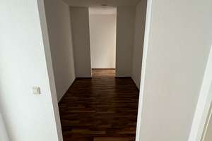 Moderne 2 Zimmer Wohnung in Bielefeld Jöllenbeck mit Balkon – Bardenhorst 10 a, 33739 Jöllenbeck, Bielefeld – Vorschaubild 2