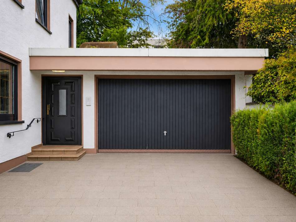 Einfahrt, Garage - KI generier