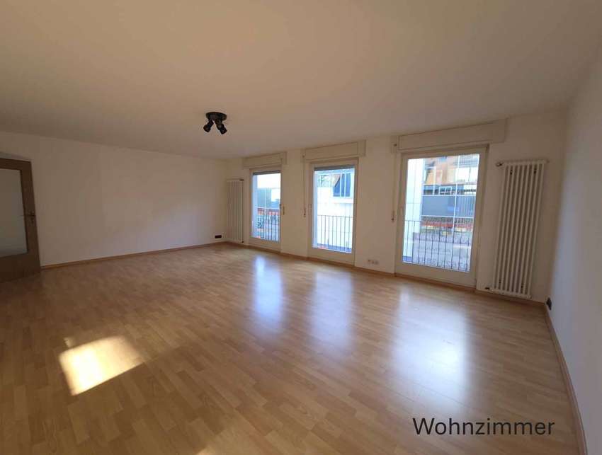 Immobilie in Rheinfelden (Baden) - 4-Zi Eigentumswohnung mit Stellplätzen im Stadtzentrum von Rheinfelden - Bild 8