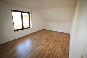 Einfamilienhaus mit Garten  – Die vollständige Adresse der Immobilie erhältst du vom Anbieter., 41541 Dormagen – Vorschaubild 8