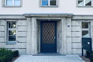 Historie trifft Moderne ** Helle 2-Zimmer-WE mit Küche und Dachterrasse in TOP-Lage! – Wilhelmshöhe 10, 47058 Duissern, Duisburg – Vorschaubild 2