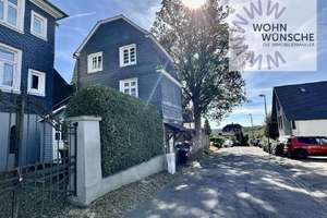 Historisch und gemütlich mit schönem Garten