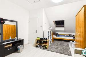Wohnen mit Charakter: Großzügiges Reihenmittelhaus in Sindelfingen – Krotenäckerweg 44, 71069 Sindelfingen – Vorschaubild 25