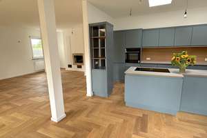 Mittelweg - Exklusive 4-Zimmer Dachgeschosswohnung mit großer Dachterrasse