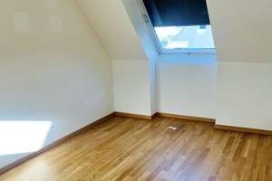 Nachmieter gesucht für moderne schöne, helle 4-Zi Maisonette-DG-Whg  in Köln Rodenkirchen – Die vollständige Adresse der Immobilie erhältst du vom Anbieter., 50996 Rodenkirchen (Ortsteil), Köln – Vorschaubild 15
