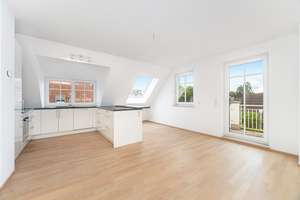 Ihr neues Zuhause: Moderne 4 Zimmer-Maisonette-Wohnung mit großer Dachterrasse! – Die vollständige Adresse der Immobilie erhältst du vom Anbieter., 81249 Aubing-Süd, München – Vorschaubild 3