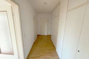 Helle 1,5-Zimmer-Wohnung mit Balkon und Stellplatz in Kiel-Elmschenhagen – Die vollständige Adresse der Immobilie erhältst du vom Anbieter., 24146 Elmschenhagen, Kiel – Vorschaubild 8