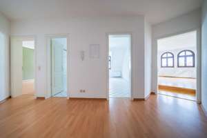 Attraktive freie 2 Zimmer DG-Altbauwohnung im Graphischen Viertel, Nähe Hauptbahnhof – Czermaks Garten 5, 4103 Zentrum-Ost, Leipzig – Vorschaubild 14
