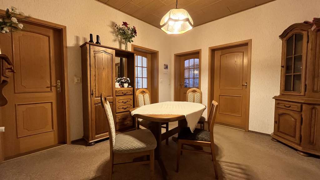 Immobilie in Hecklingen - Ihr neues Zuhause- Wohnung mit Garten  - Bild 2