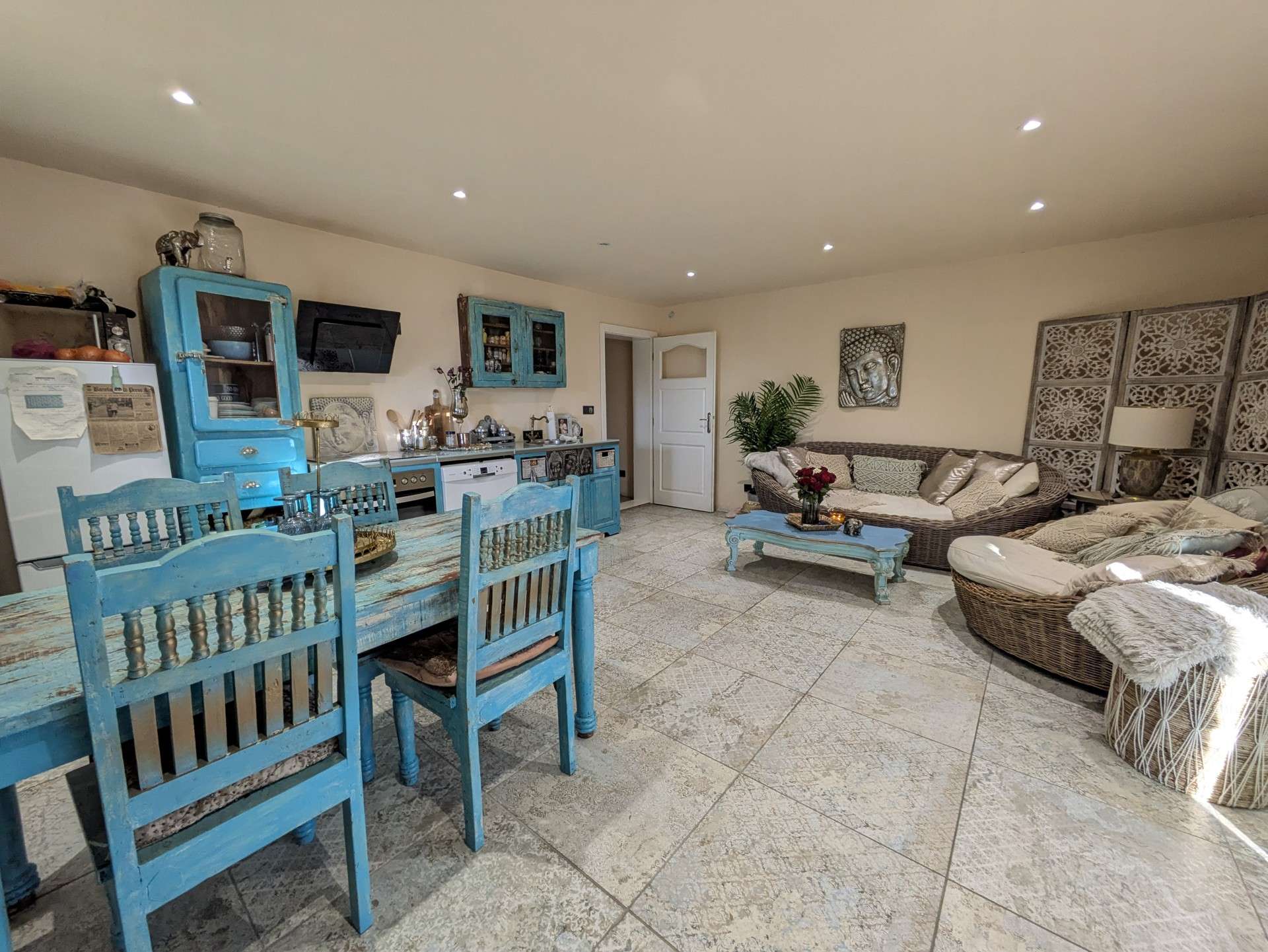 Immobilie in Molzhain - Exklusives Wohnerlebnis: Traumhaftes Einfamilienhaus mit zwei Einliegerwohnungen, Weitblick & Baupot - Bild 18