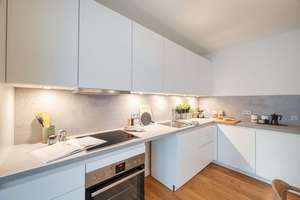 IPANEMA - helle 3 Zimmer mit Parkett, EBK und großer Loggia – Sydneystraße 28, 22297 Winterhude, Hamburg – Vorschaubild 17