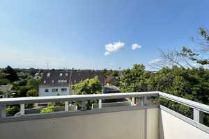 Geräumige 3-Zi.-Wohnung mit zwei Balkone! – Bismarckstraße 29, 51373 Leverkusen – Vorschaubild 1