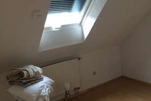 Dachgeschoss-Wohnung mit Balkon  – Die vollständige Adresse der Immobilie erhältst du vom Anbieter., 74080 Böckingen, Heilbronn – Vorschaubild 9