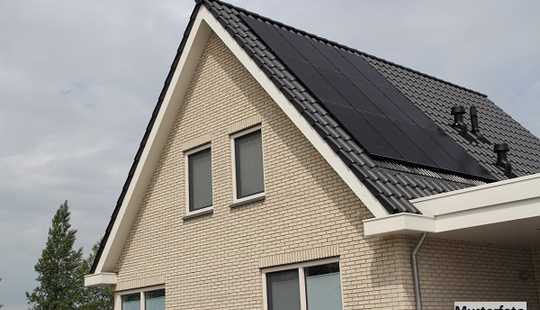 Bild von Freistehendes Einfamilienhaus mit Garage