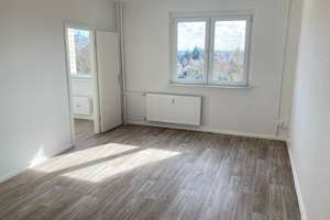 SELBER MALERN - GÜNSTIGE MIETE SICHERN! – Gneisenauring 33, 39130 Neu Olvenstedt, Magdeburg – Vorschaubild 1