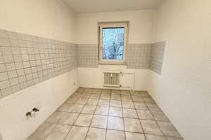 Gepflegte 4-Zimmer-Wohnung mit Balkon & Stellplatz in LU-Edigheim – nur 15 Min zur BASF