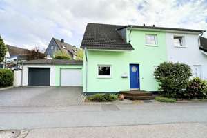 Familientraum: Moderne Doppelhaushälfte mit Garage und sonnigem Garten – Die vollständige Adresse der Immobilie erhältst du vom Anbieter., 45133 Schuir, Essen – Vorschaubild 1
