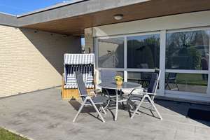 Für Jung und Alt, mit und ohne Handicap: Bungalow mit PV-Anlage in ruhiger und zentraler Lage! – Schnepfenweg 43d, 26434 Wangerland – Vorschaubild 3