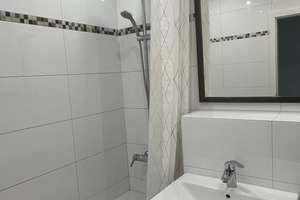 2-Zimmer-Wohnung in Berlin-Plänterwald – unmöbliert, nur vorübergehender Wohnbedarf, ca. 6–12 Monate – Willi-Sänger-Straße 9, 12437 Plänterwald, Berlin – Vorschaubild 3