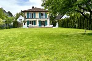 Luxuriöses Anwesen mit Pool und großem Garten an der Aubinger Lohe – Die vollständige Adresse der Immobilie erhältst du vom Anbieter., 81249 Lochhausen, München – Vorschaubild 8