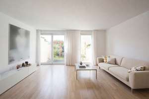 Familienfreundliches Reihenmittelhaus || schöner Garten || Carport || Einbauküche – Die vollständige Adresse der Immobilie erhältst du vom Anbieter., 50859 Widdersdorf, Köln – Vorschaubild 2