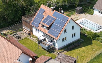 ****Reserviert**** Charmantes Einfamilienhaus in idyllischer Lage an der Roth