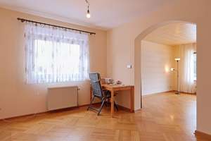 Familienfreundliche Doppelhaushälfte im schönen Lichtenrade – Die vollständige Adresse der Immobilie erhältst du vom Anbieter., 12307 Lichtenrade, Berlin – Vorschaubild 3
