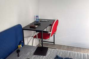 Alltagstaugliche 4 Zimmer in Köln-Finkenberg – Konrad adenauer str 26, 51149 Finkenberg, Köln – Vorschaubild 2