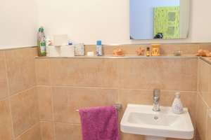 Modernes MFH mit 7 Wohnungen in Eltersdorf
 – Die vollständige Adresse der Immobilie erhältst du vom Anbieter., 91056 Eltersdorf, Erlangen – Vorschaubild 11