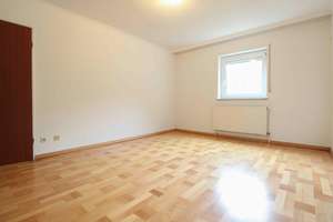 Großzügiges EFH mit Einliegerwohnung in Eppstein - ideal für Familien und Mehrgenerationenwohnen – Die vollständige Adresse der Immobilie erhältst du vom Anbieter., 65817 Eppstein – Vorschaubild 13