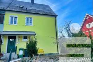 gemütlich Wohnen in Hof: Stilvolles Einfamilienhaus – Hof – Vorschaubild 1