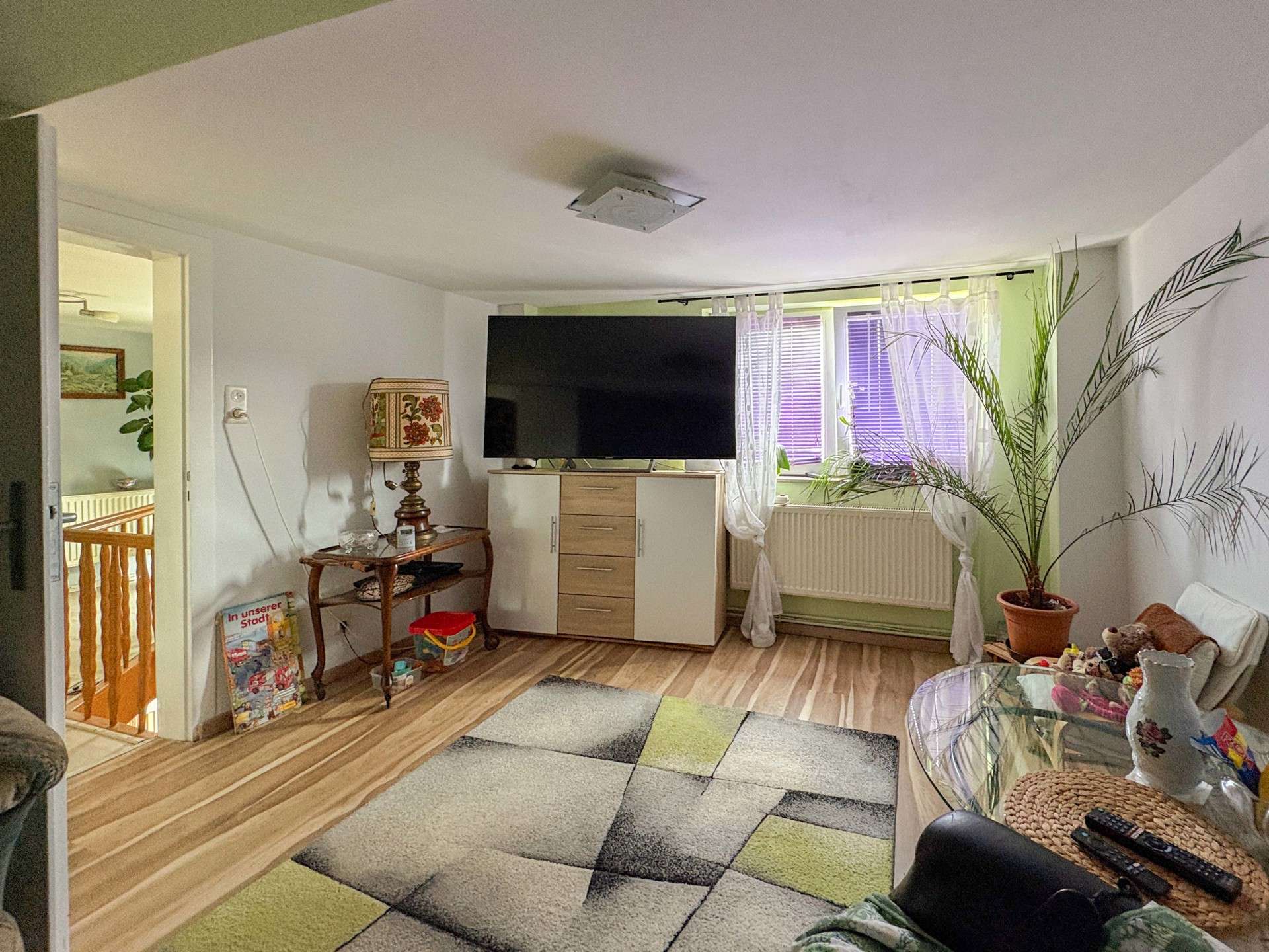 Immobilie in Daaden - Solide Doppelhaushälfte mit mediterranem Gartenflair 
in zentraler Lage! - Bild 7