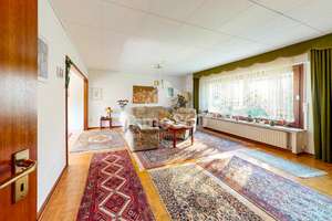 Bezugsfreies Einfamilienhaus mit 6 Zimmern, Garten & vielseitiger Nutzung – Die vollständige Adresse der Immobilie erhältst du vom Anbieter., 12305 Lichtenrade, Berlin – Vorschaubild 2