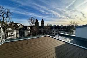 Exklusive 3-Zimmer Wohnung mit großzügiger Terrasse in Düsseldorf Pempelfort