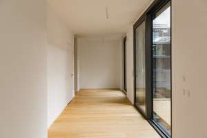 Sixty2 | Modernes Studio mit Balkon in Berlin-Mitte – 10179 Mitte (Ortsteil), Berlin – Vorschaubild 3
