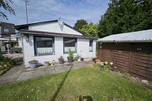 Charmanter Bungalow aus den 80er Jahren mit kleinem Garten – Bremen – Vorschaubild 13