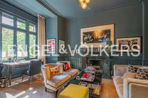 Pariser Eleganz an der Alster! – Hamburg – Vorschaubild 1