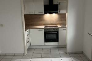 Renoviertes 1-Zimmer-Apartment mit neuer Einbauküche in Neckarstadt-Ost