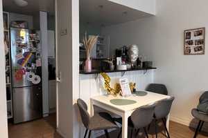 Charmante Altbauwohnung mit Balkon – Düsseldorfer Str. 34/36, 42697 Solingen – Vorschaubild 2