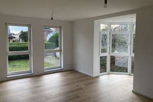 schickes Reihenendhaus in Rosenthal.  Sonntagsbesichtigungen nach tel. Absprache.