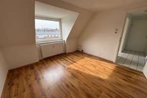 Gemütliche 2,5 Zimmer DG ab sofort zu vermieten – Münsterdorferstr. 6, 25566 Lägerdorf – Vorschaubild 5