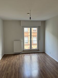 WG Zimmer 16qm mit Küche Nähe Offenbach Hauptbahnhof, Sana Klinikum