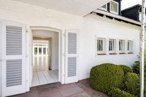 Ein Zuhause zum Verlieben – Charmantes Anwesen mit Pool, Sauna und mediterranem Flair – 45259 Heisingen, Essen – Vorschaubild 2