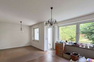 Charmantes Reihenhaus mit Garten in zentraler Lage von Köln-Longerich – Die vollständige Adresse der Immobilie erhältst du vom Anbieter., 50737 Longerich, Köln – Vorschaubild 3