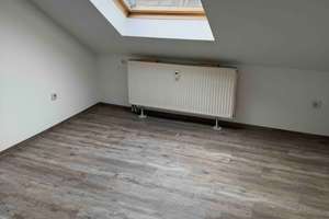 Dachgeschoßmaisonette 3 Zimmer mitten in Gelsenkirchen – Die vollständige Adresse der Immobilie erhältst du vom Anbieter., 45879 Altstadt, Gelsenkirchen – Vorschaubild 4