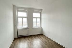 Aktuelle Renovierung einer 2-Raum-Wohnung in Dresden-Briesnitz! – Meißner Landstr. 3, 1157 Briesnitz, Dresden – Vorschaubild 3